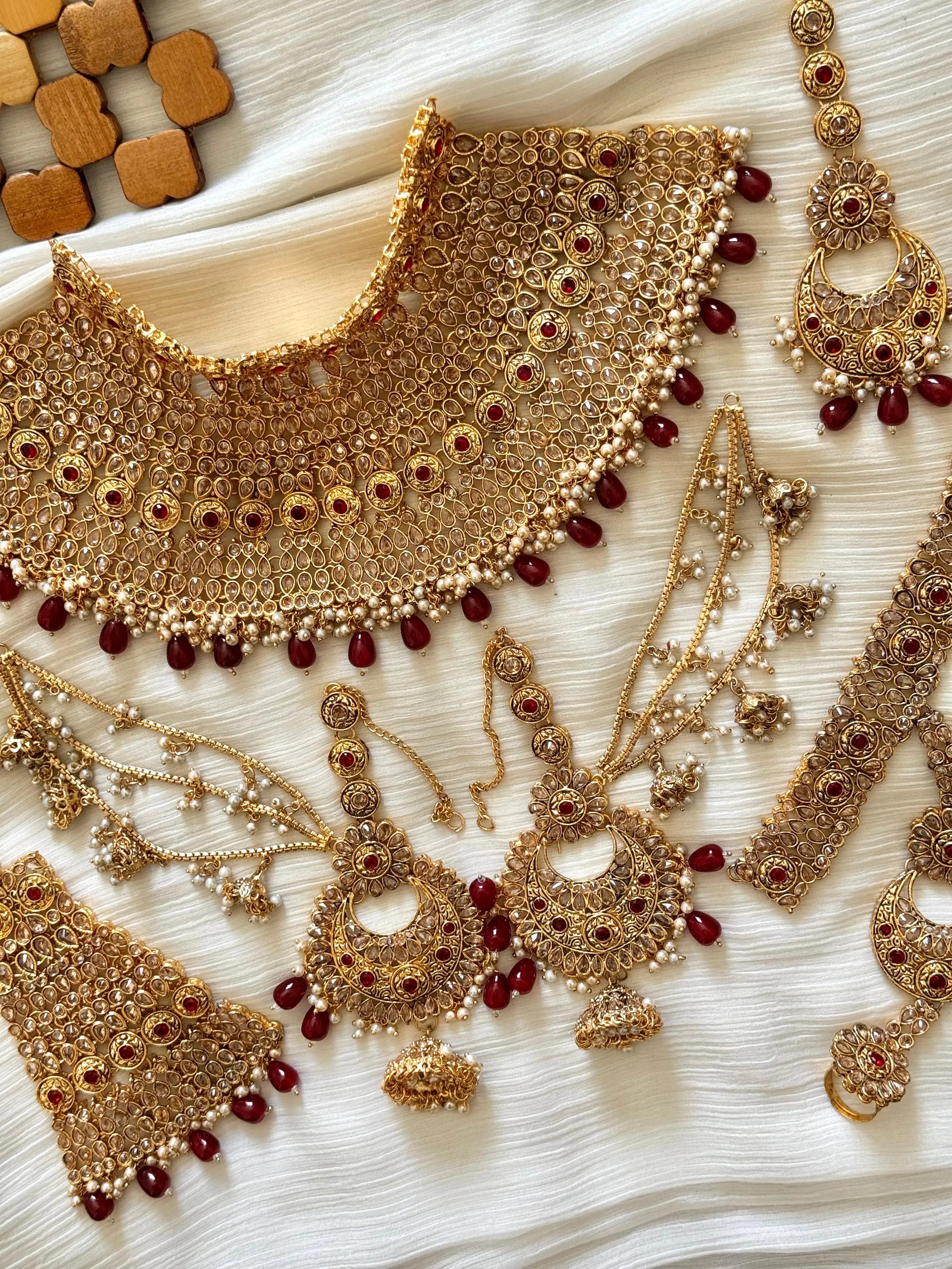 Malika Zarcon 6 pcs Collar Bridal set -2309-Golden Nayab Jewellery