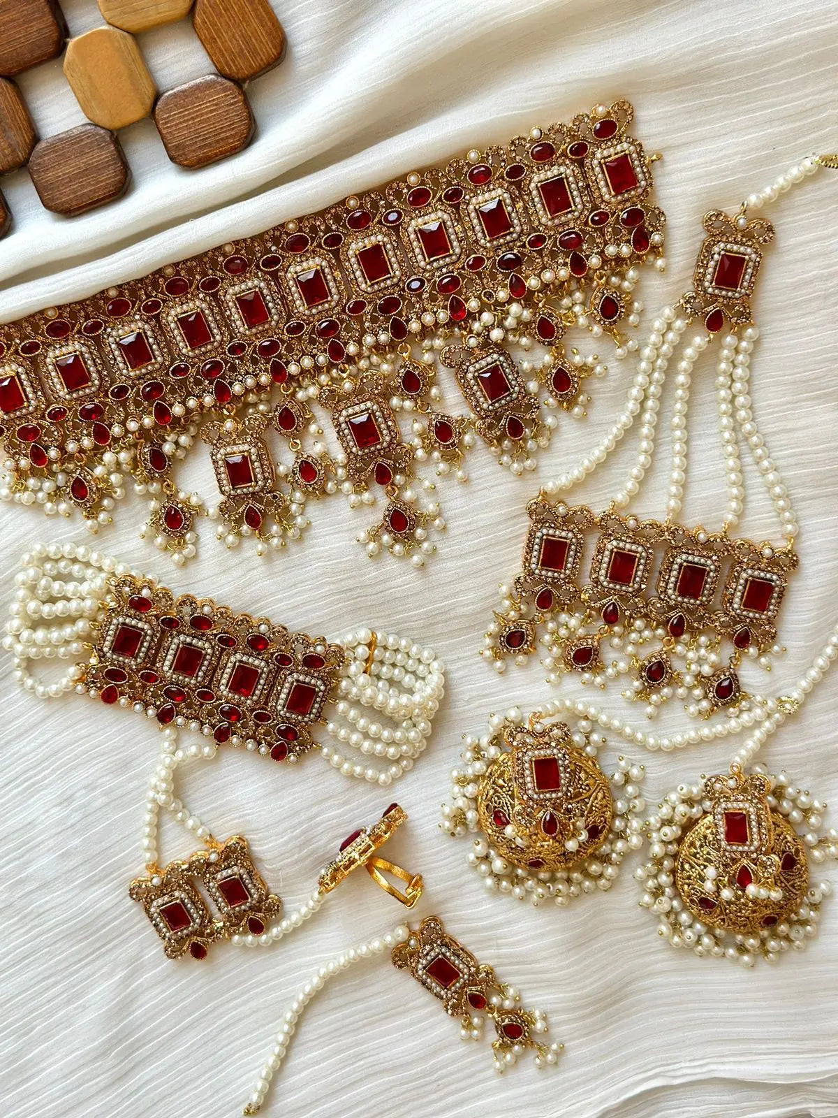 Premium Quality Kundan 7 pcs Bridal set with jhumkaz jhomer Tika & Anja -1949-G Nayab Jewellery