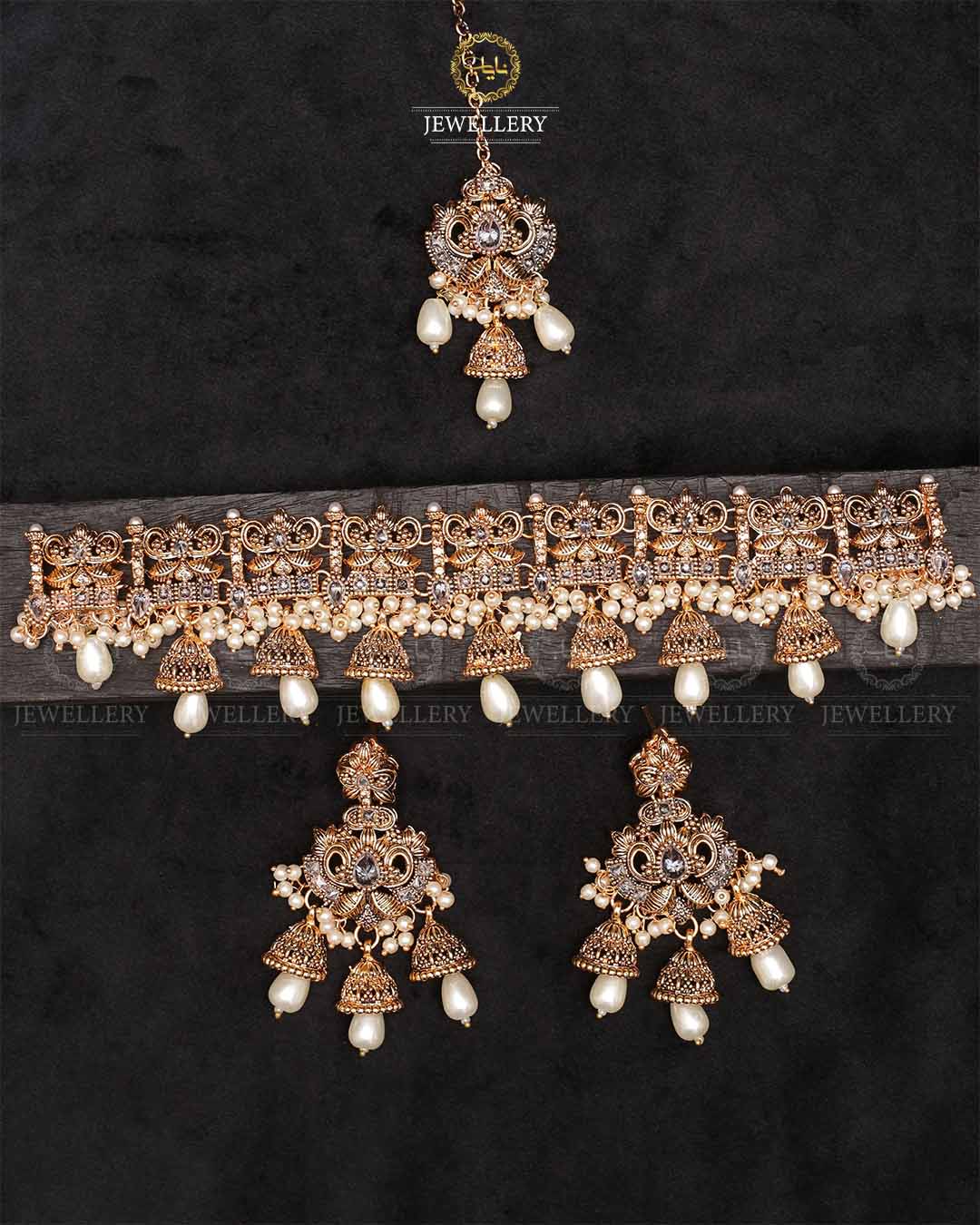 Rajwadi Chokar set with Tika-2257-Golden Nayab Jewellery