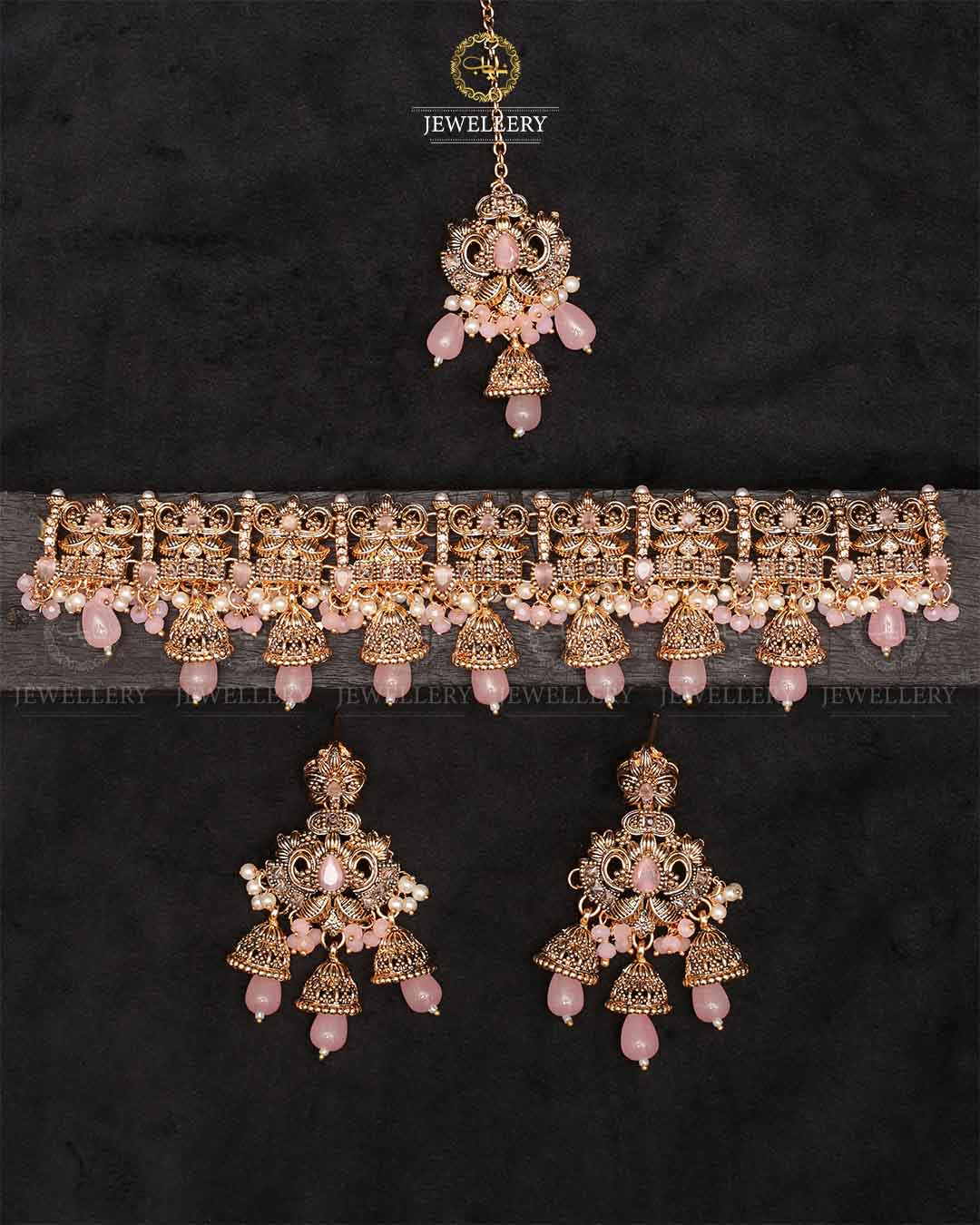 Rajwadi Chokar set with Tika-2257-Golden Nayab Jewellery