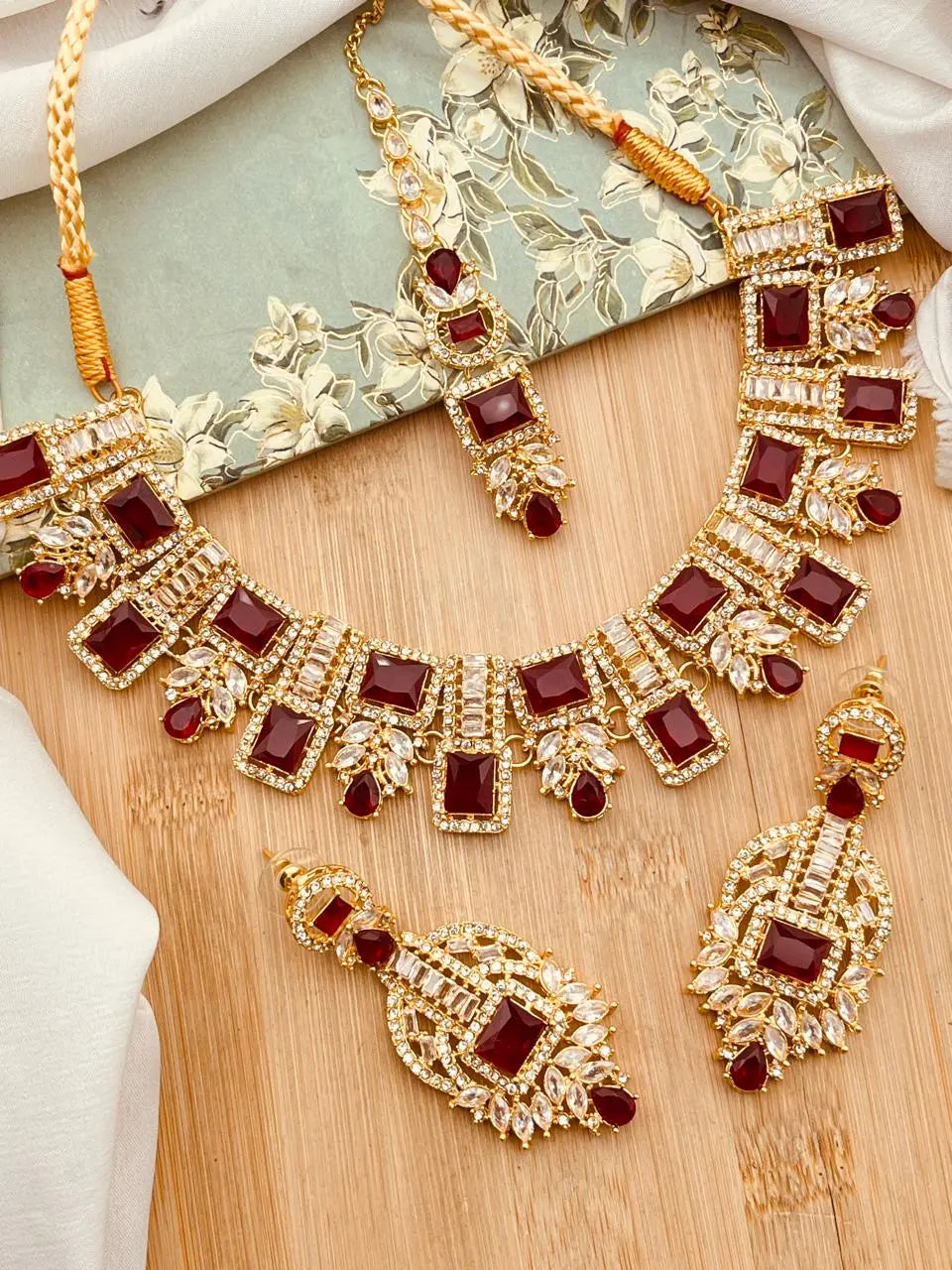 Saqure Stones Zirconia Necklace set with Tika-2178-Golden Nayab Jewellery