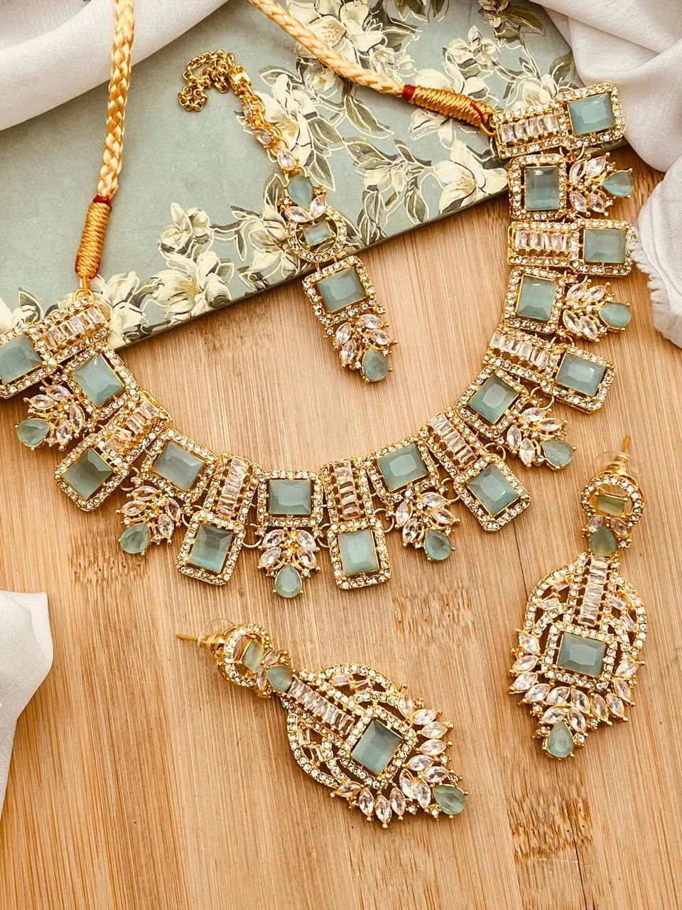 Saqure Stones Zirconia Necklace set with Tika-2178-Golden Nayab Jewellery