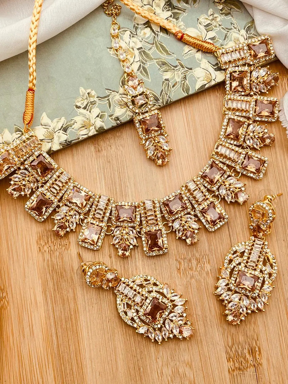 Saqure Stones Zirconia Necklace set with Tika-2178-Golden Nayab Jewellery