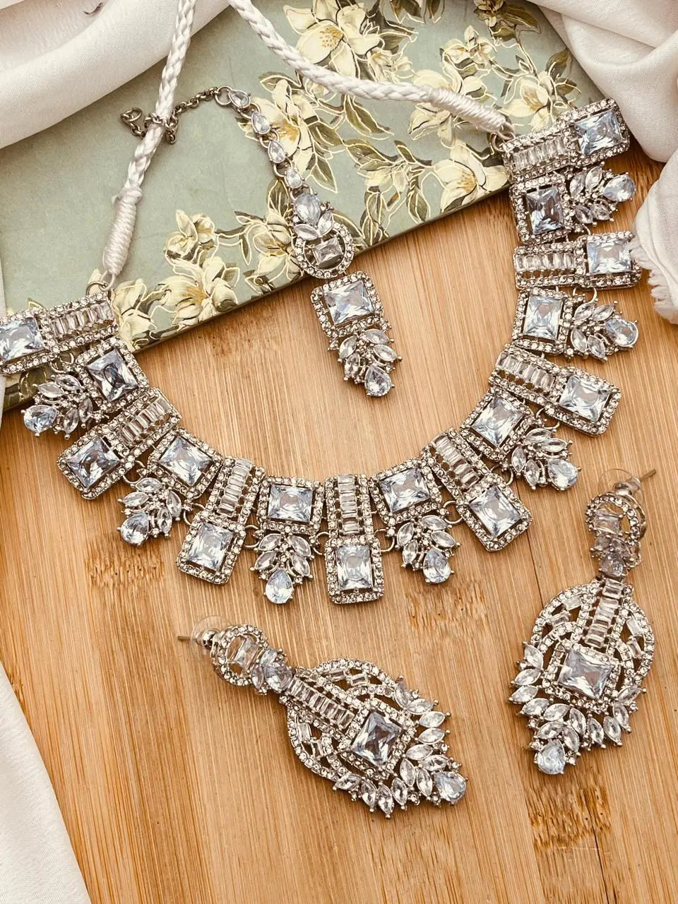 Saqure Stones Zirconia Necklace set with Tika-2178-Silver Nayab Jewellery