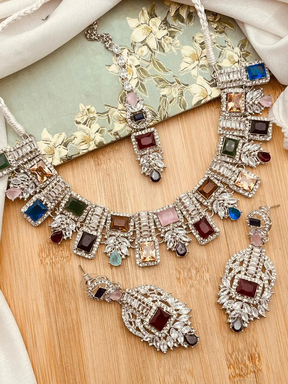 Saqure Stones Zirconia Necklace set with Tika-2178-Silver Nayab Jewellery