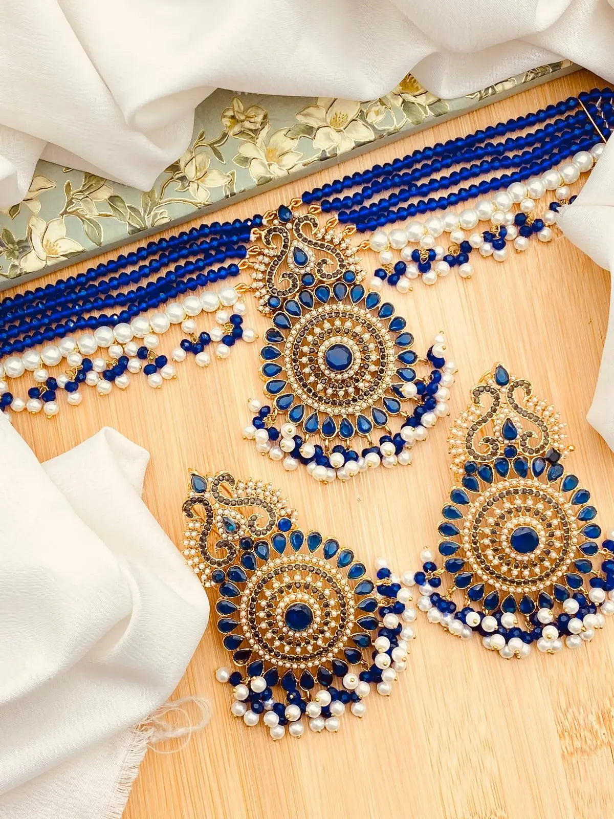 Turkish Chokar set With Hoops -1932 Nayab Jewellery