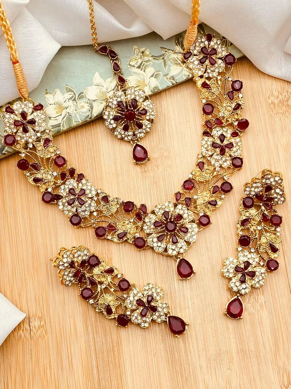 Turkish Flora Necklace set-2155-Golden Nayab Jewellery