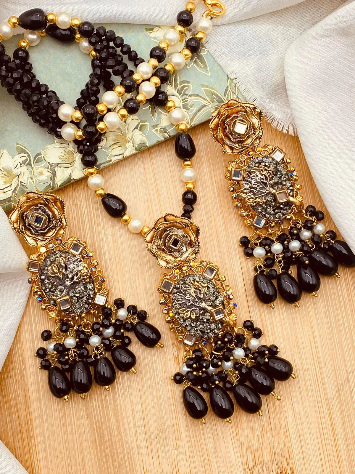 Turkish Flower Hand Made Pendant Mala with Earrings-2150 Nayab Jewellery