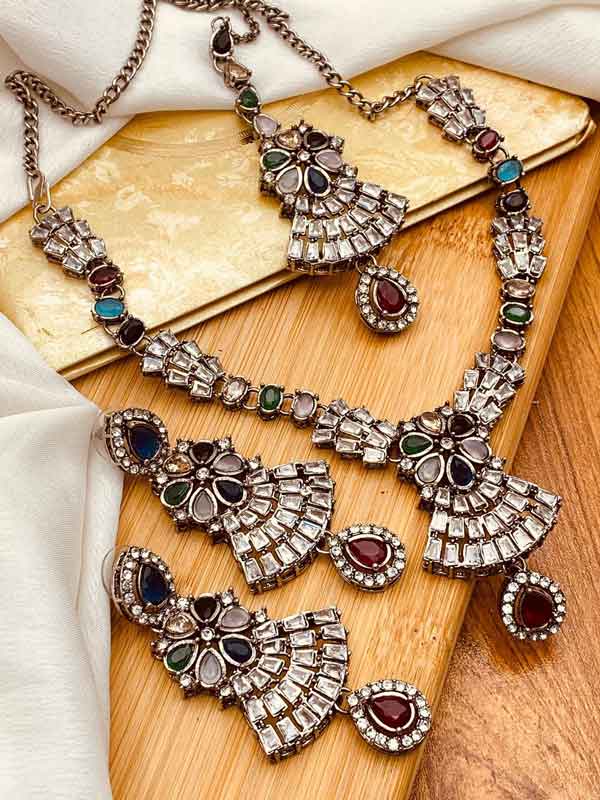 Victorian Polish Necklace Set NJ-1555-Silver Nayab Jewellery