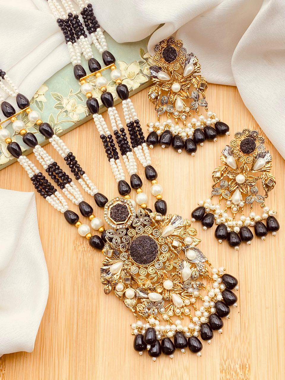 Designer Handmade Crush Stones Mala set-2045