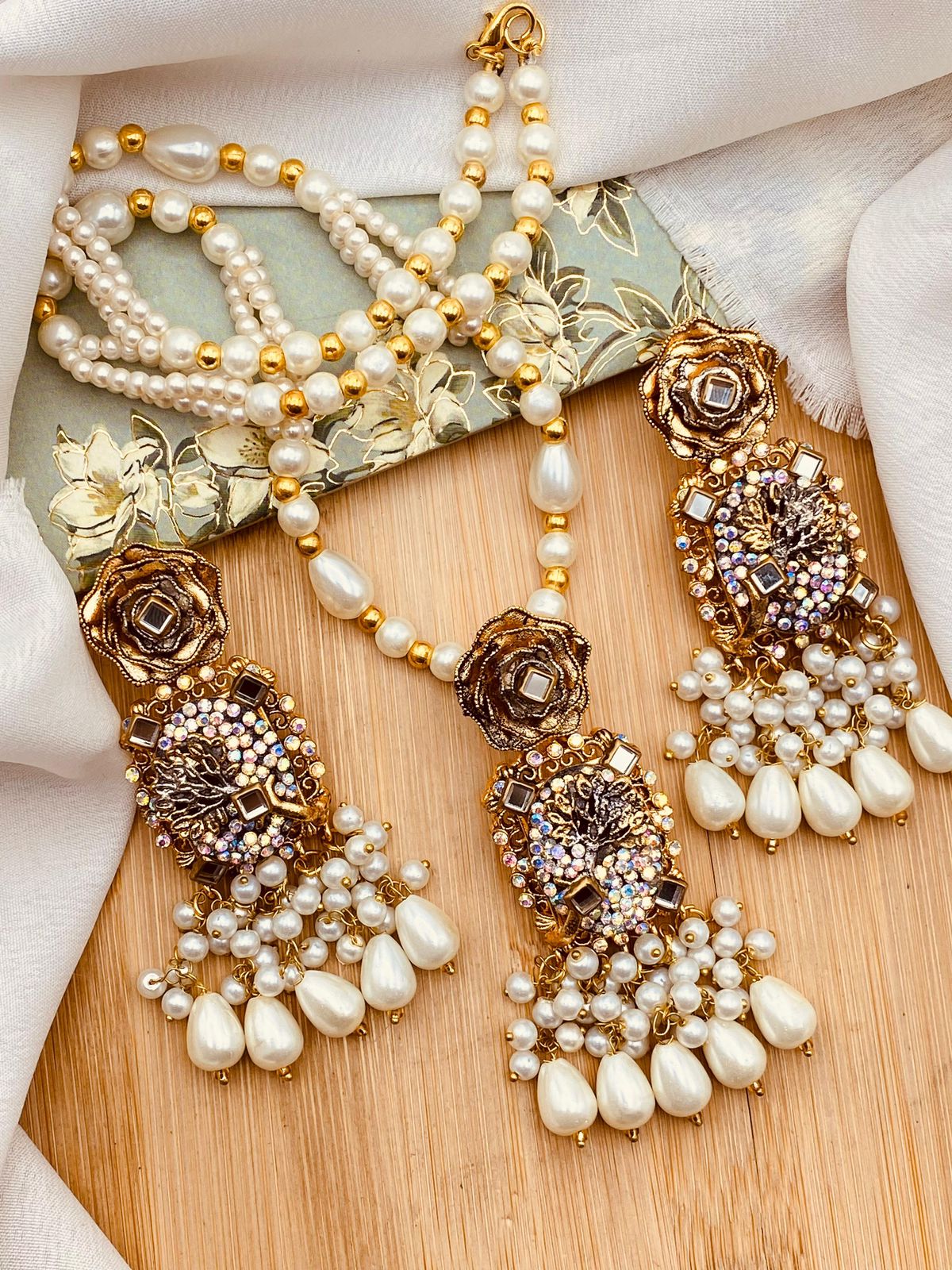 Turkish Flower Hand Made Pendant Mala with Earrings-2150