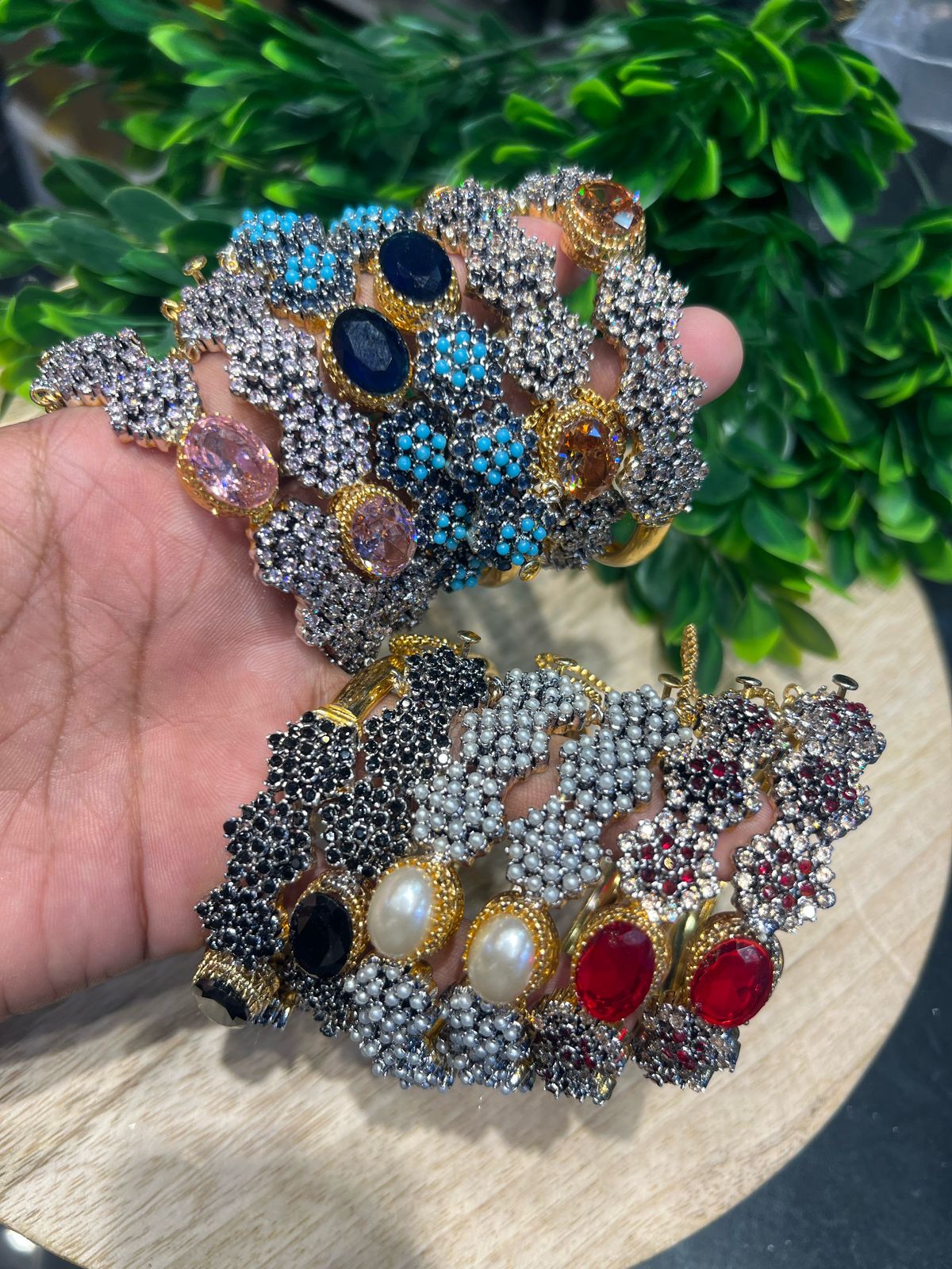Gajra Openable Bangle (Each)-2600 (Copy) Nayab Jewellery