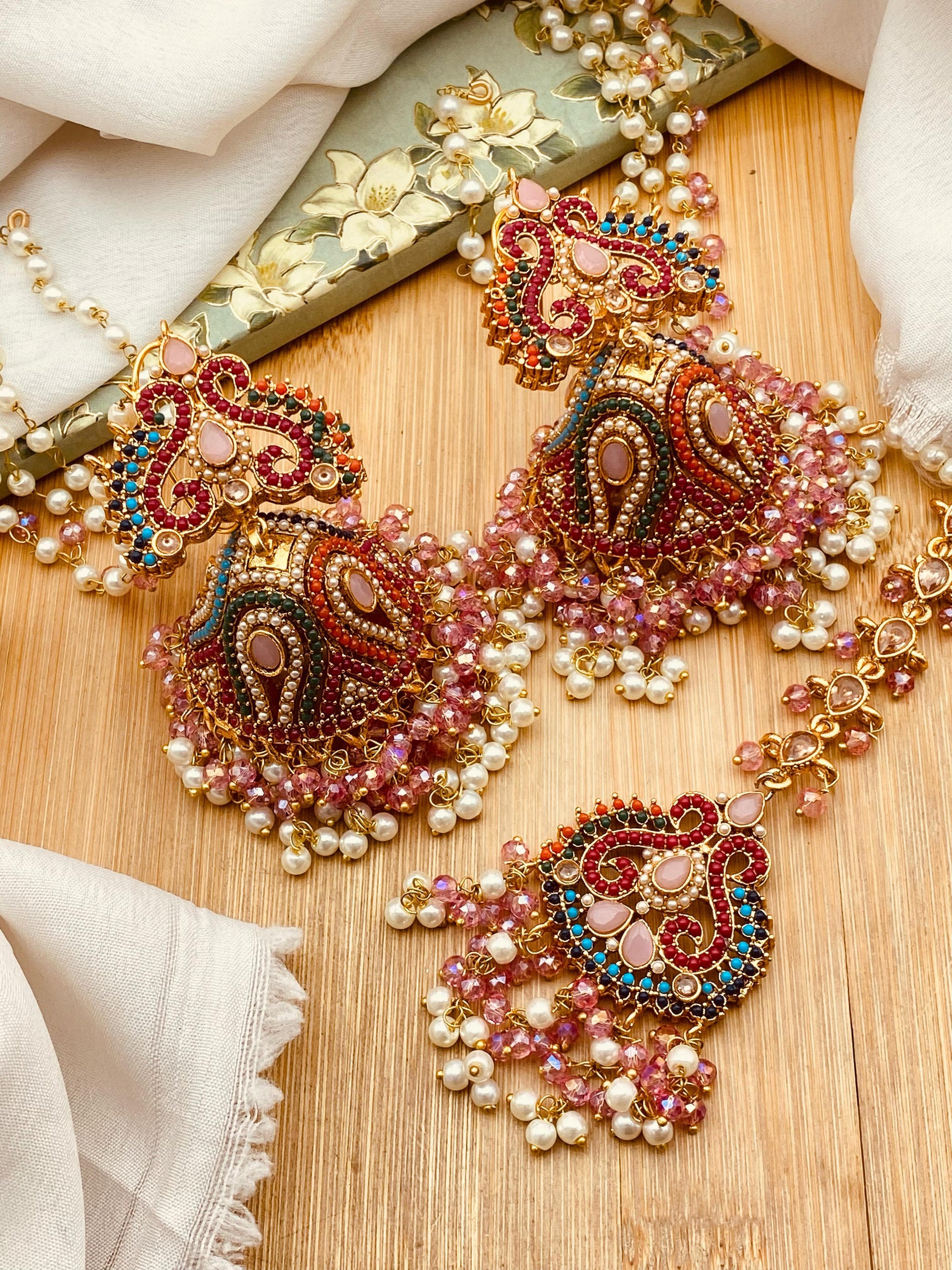 Noratan Sahara Jhumka with Tika-2617 Nayab Jewellery
