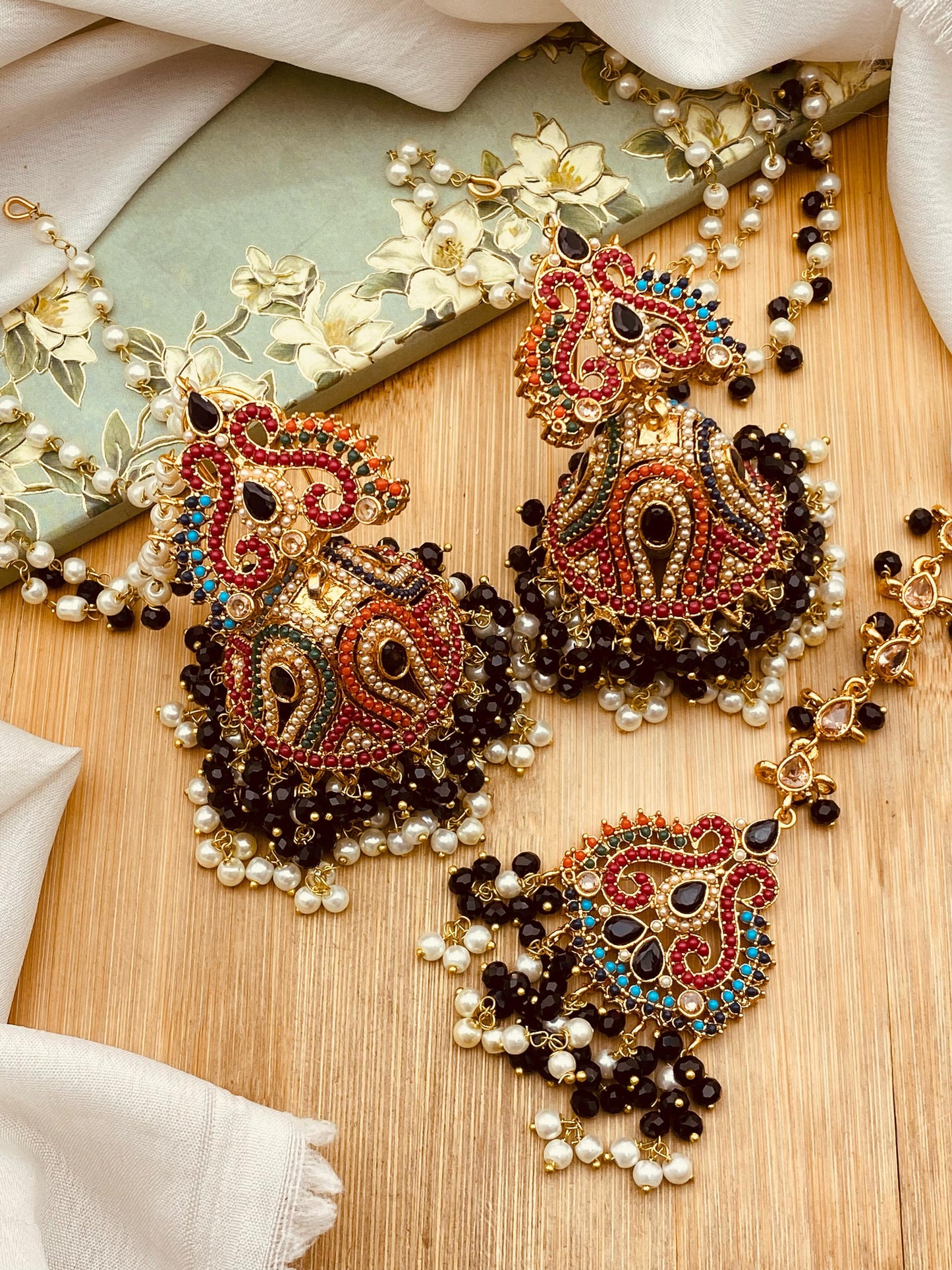 Noratan Sahara Jhumka with Tika-2617 Nayab Jewellery