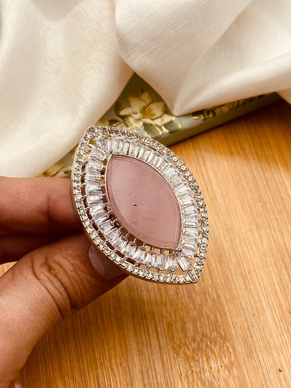 Almond Zarcon Brig Size Ring (Adjustable)-2842