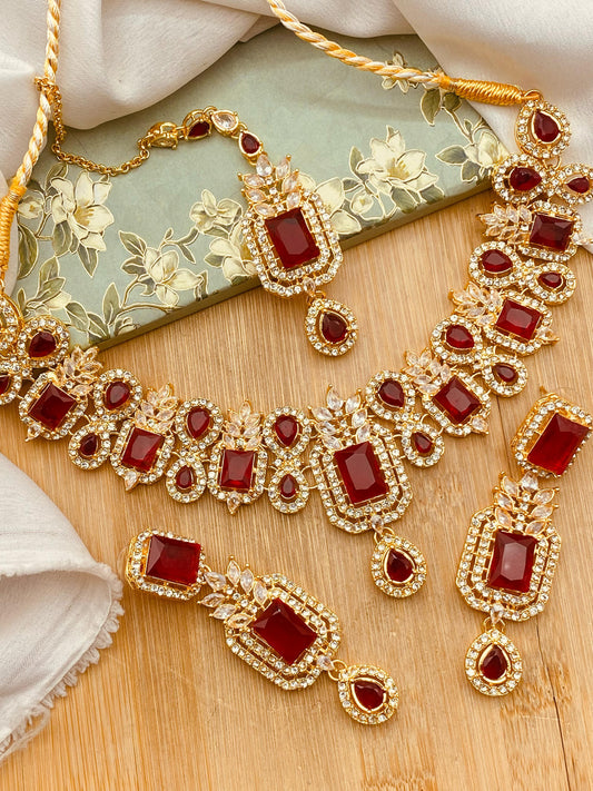 Zirconia Doublet stones Necklace set-2572-Golden