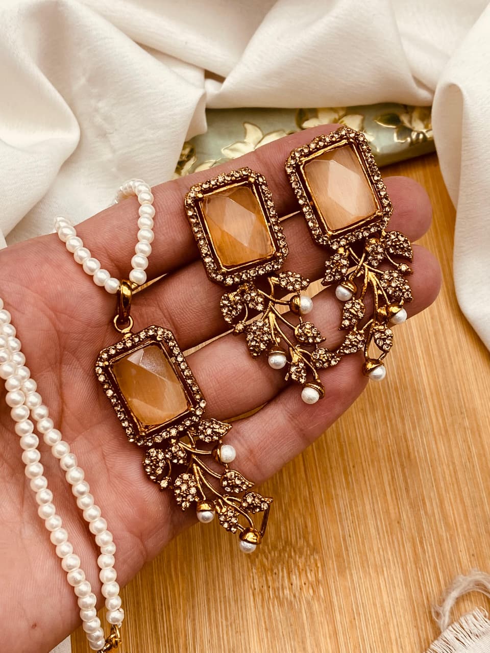 Thrkish Locket Set with Mala L-901