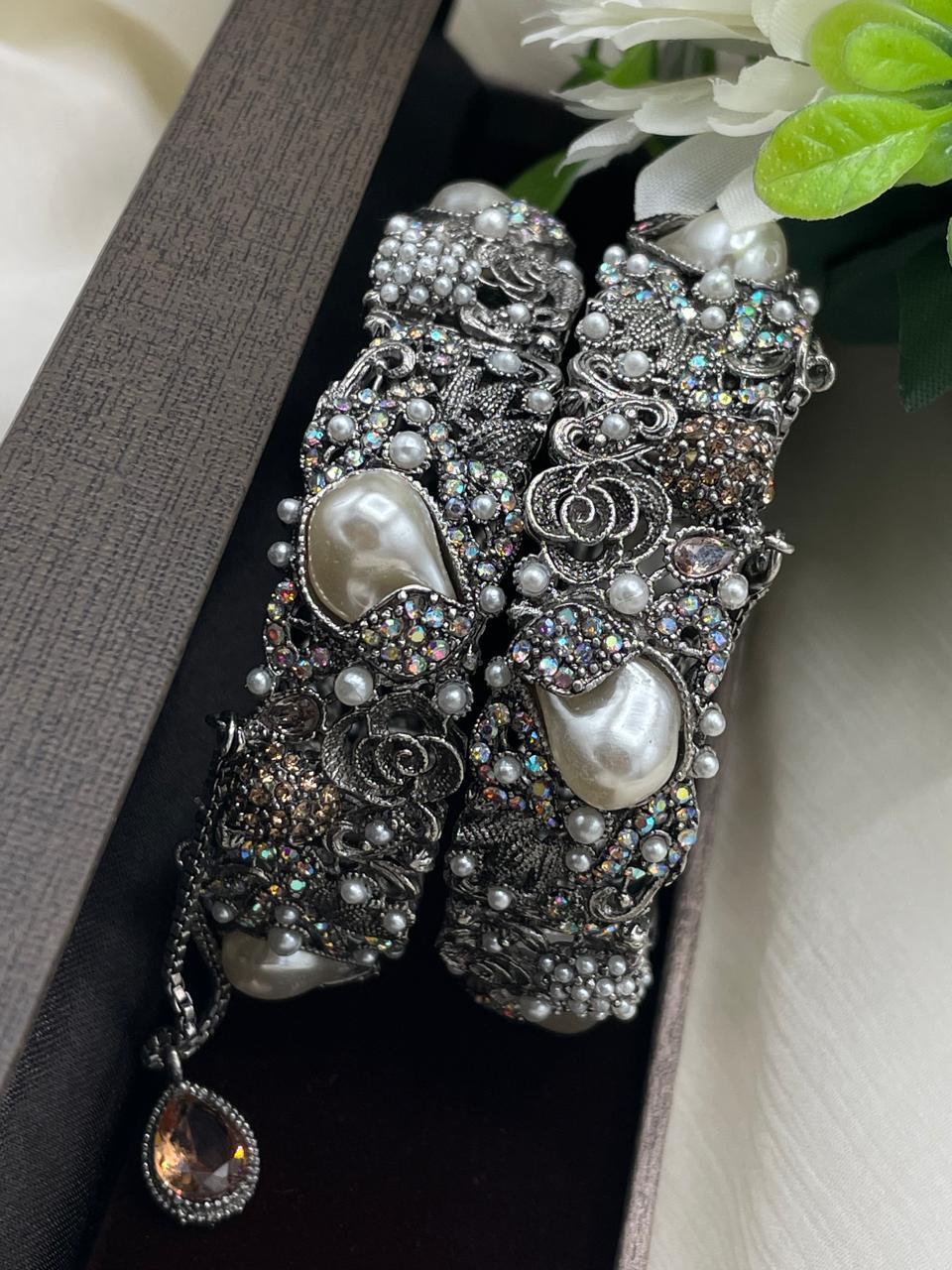 Turkish Victorian Polish Mother Pearl Openable Bangles (pair) -2722- V