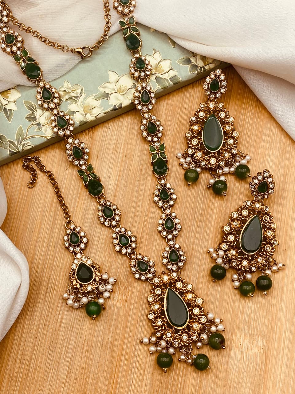 Amal Turkish Mala set with Tika ML-205