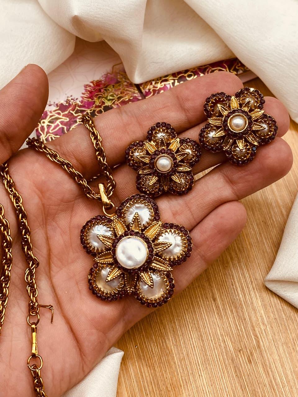 Turkish Mother Pearl Locket set L-912