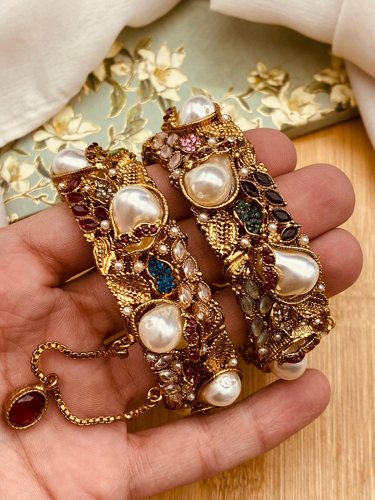 Turkish Openable Bangles (pair) BL-5045