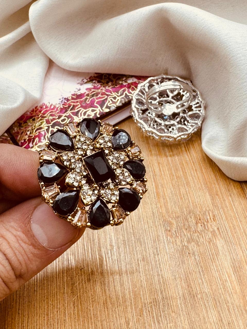 Zirconia Flower Adjustable Ring R-417