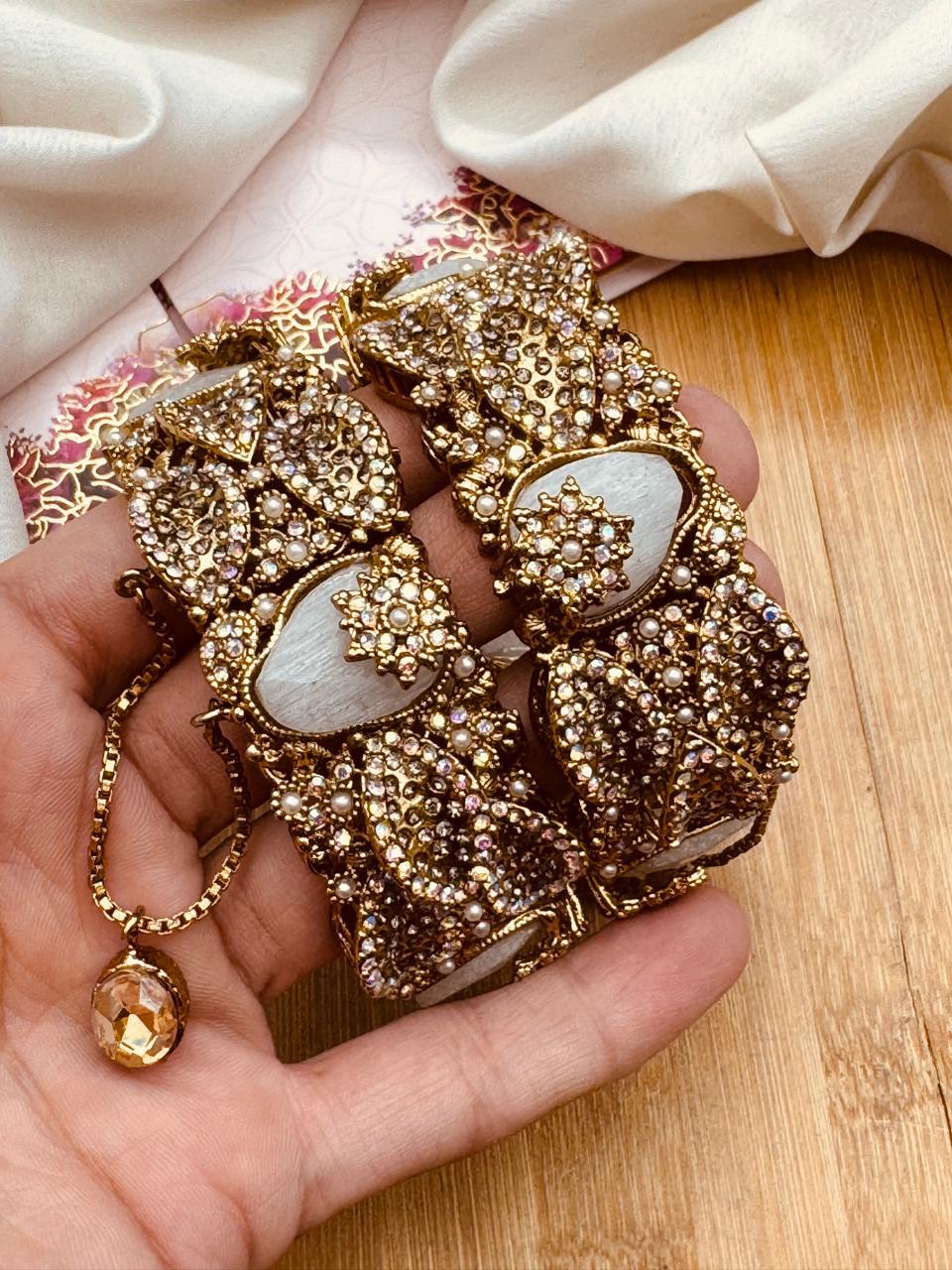 Turkish Openable Bangles BL-5050