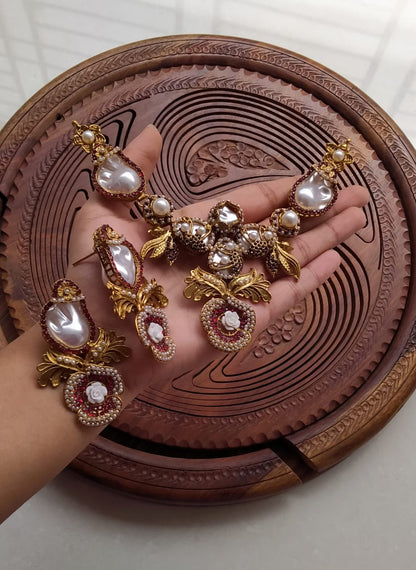 Mother of Pearl Necklace set-2824