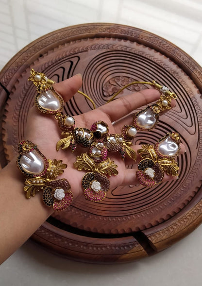 Mother of Pearl Necklace set-2824