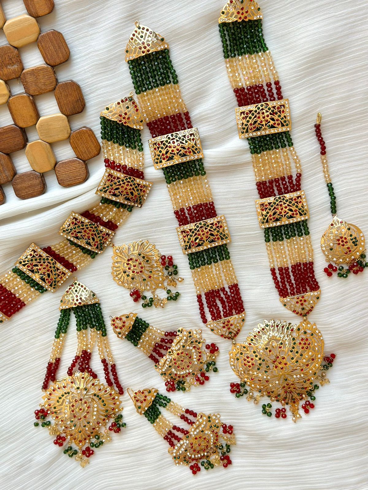 Light Weight Hyedrabadi Bridal set NJ -1655