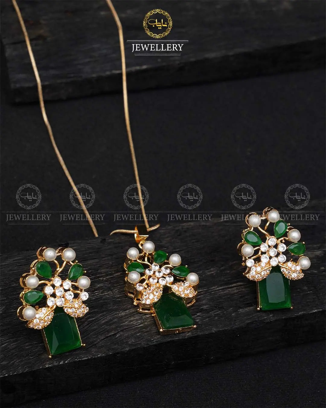 Zarcon Flower Locket set with Chain -2028 -Gloden Nayab Jewellery