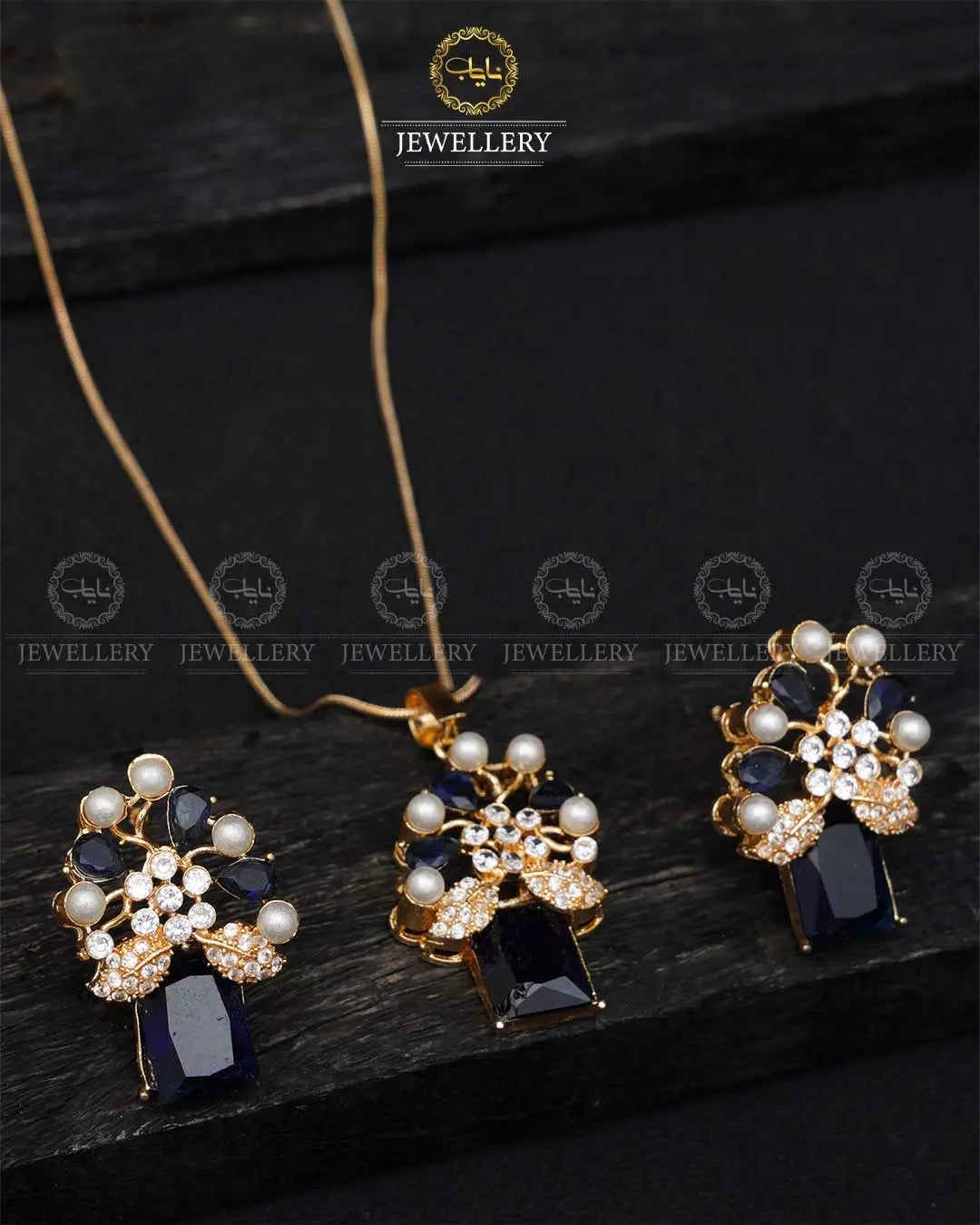 Zarcon Flower Locket set with Chain -2028 -Gloden Nayab Jewellery