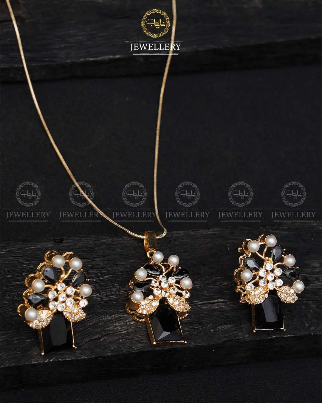 Zarcon Flower Locket set with Chain -2028 -Gloden Nayab Jewellery