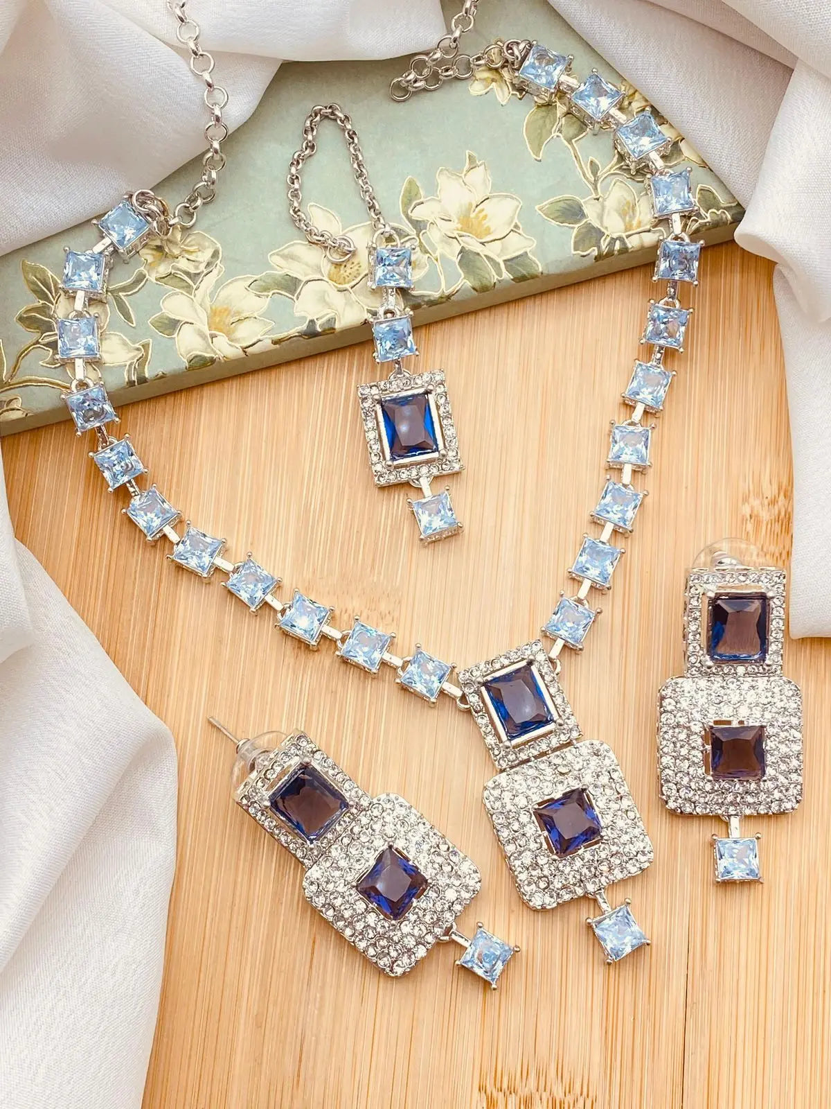 Zarcon Necklace set -1935-Silver Nayab Jewellery