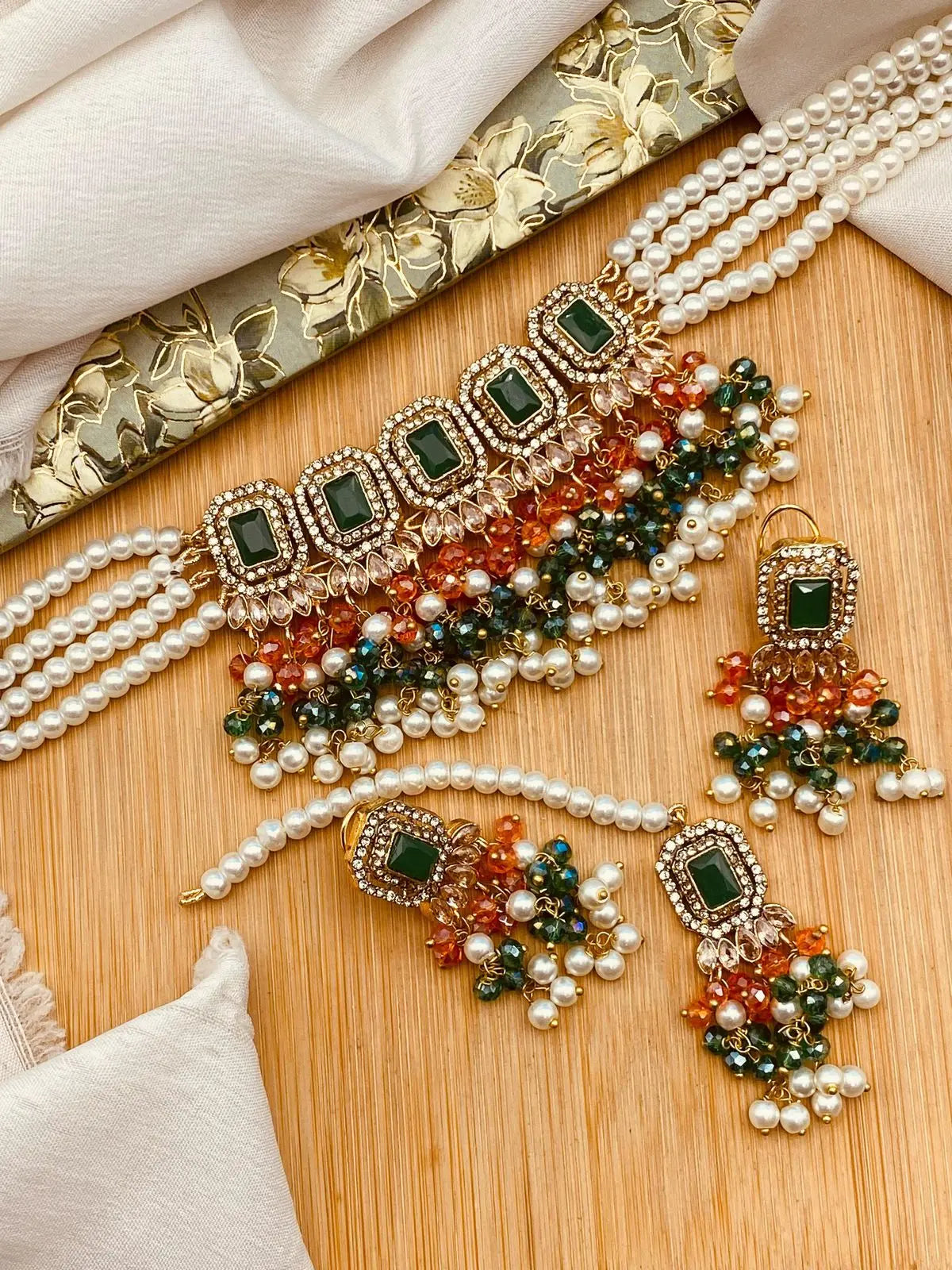 Zulekha Noratan Chokar set with Tika-2637 Nayab Jewellery
