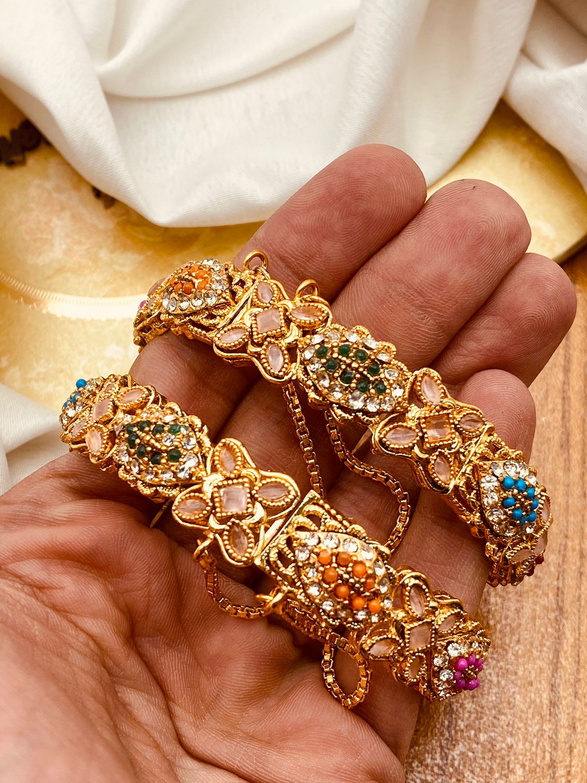 Gold plated Openable Bangles NJ-1466